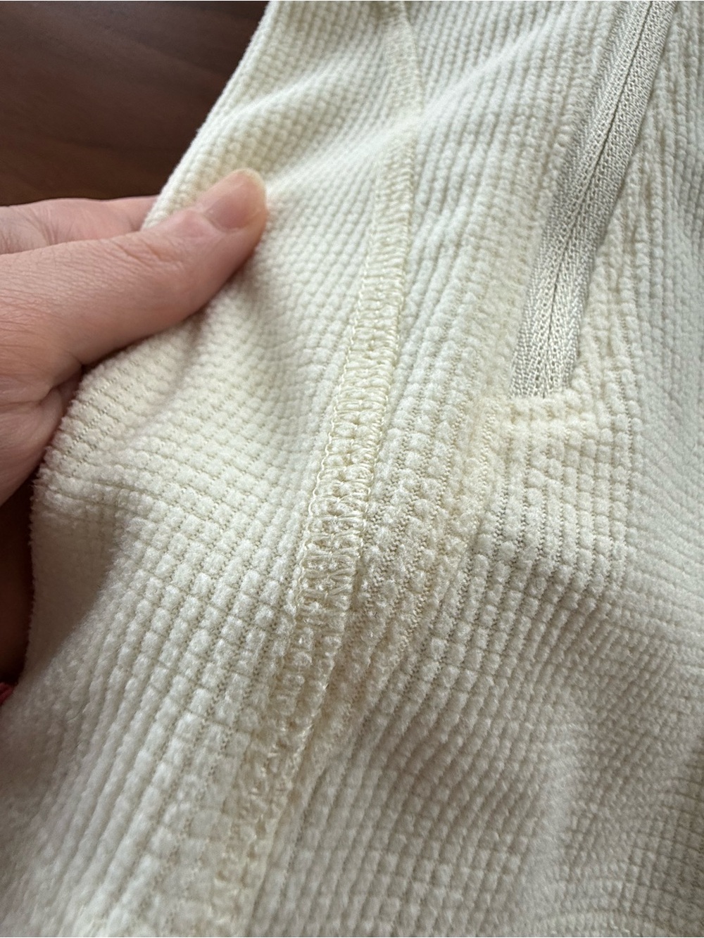 Arc'teryx Delta LT Cream Full-Zip Fleece Jacket with Pink Accents - Picture 5 of 6